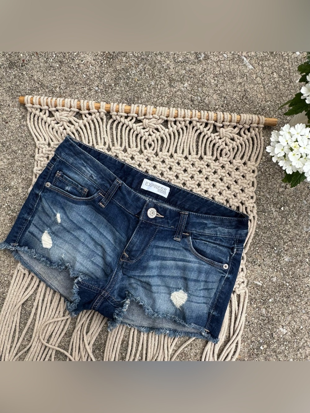 Express Distressed Jean Shorts Size 2